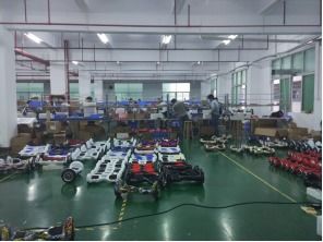 只剩100萬養活900名工人，外貿工廠的生存之路 轉向國內貿易代理